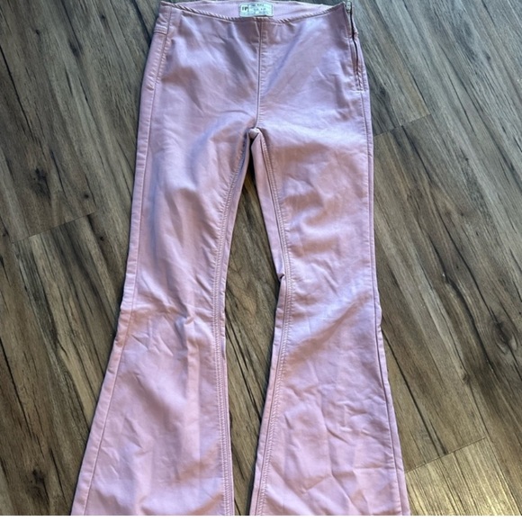 Free People Penny Rose Faux Leather Flares Size W25 - Picture 11 of 13